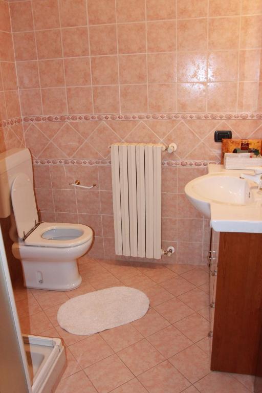 Villetta Nembra Edolo Room photo